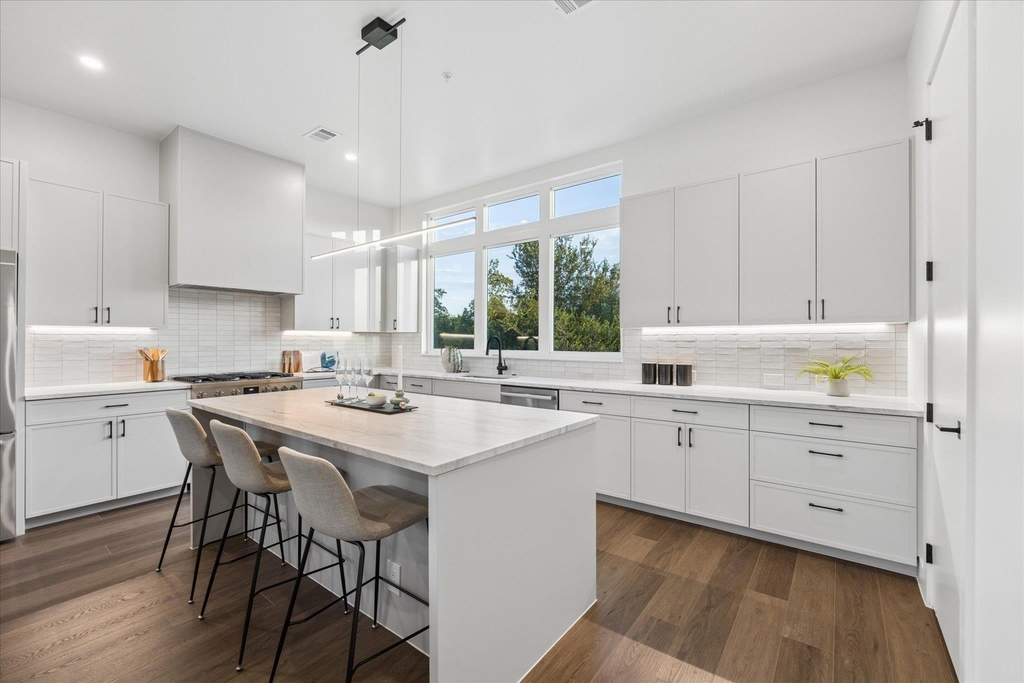 4101 Menchaca Rd - Photo 8
