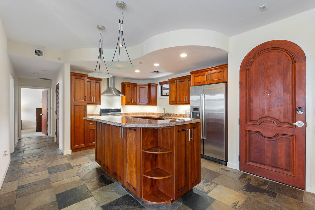 1812 West Ave - Photo 4