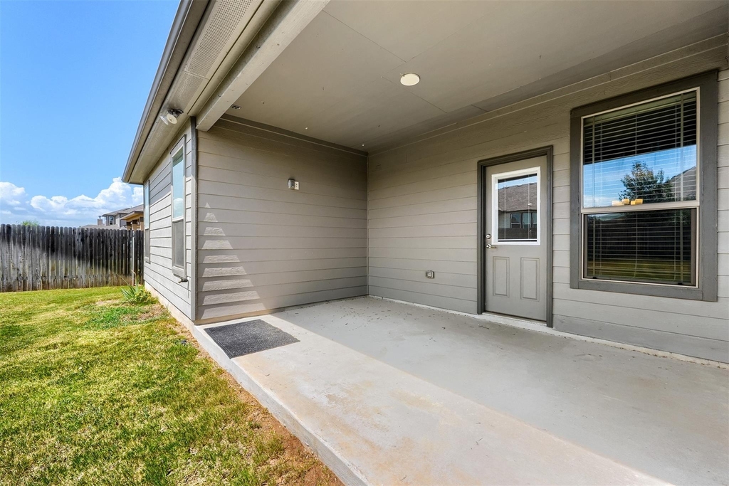 199 Kennicott Dr - Photo 17