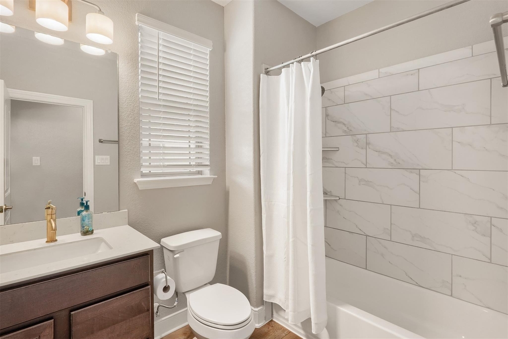 199 Kennicott Dr - Photo 16