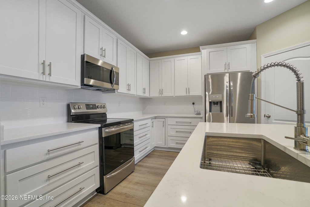 142 Castro Court - Photo 3