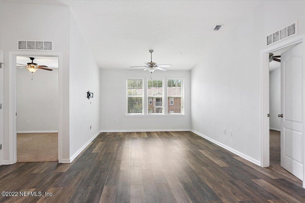 213 Larkin Place - Photo 1