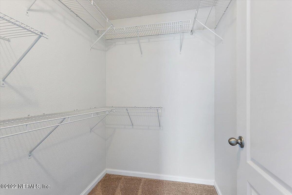 213 Larkin Place - Photo 8