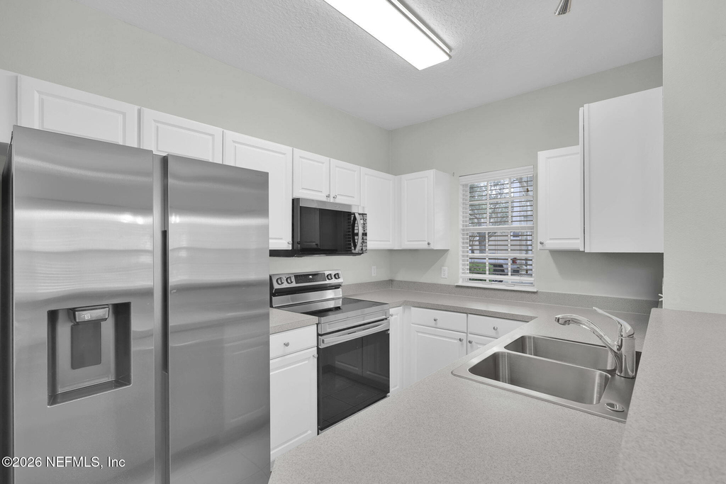 1745 Forest Lake Circle - Photo 8