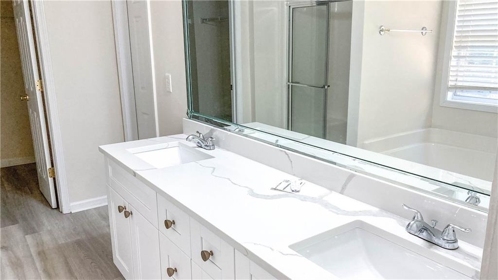570 Sterling Pointe Court - Photo 20