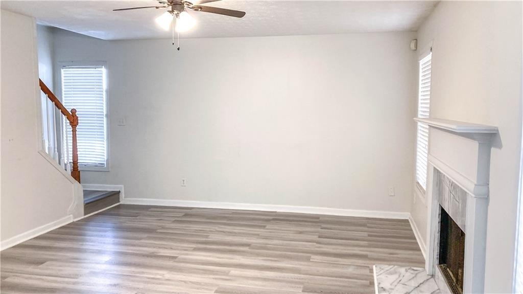 570 Sterling Pointe Court - Photo 14