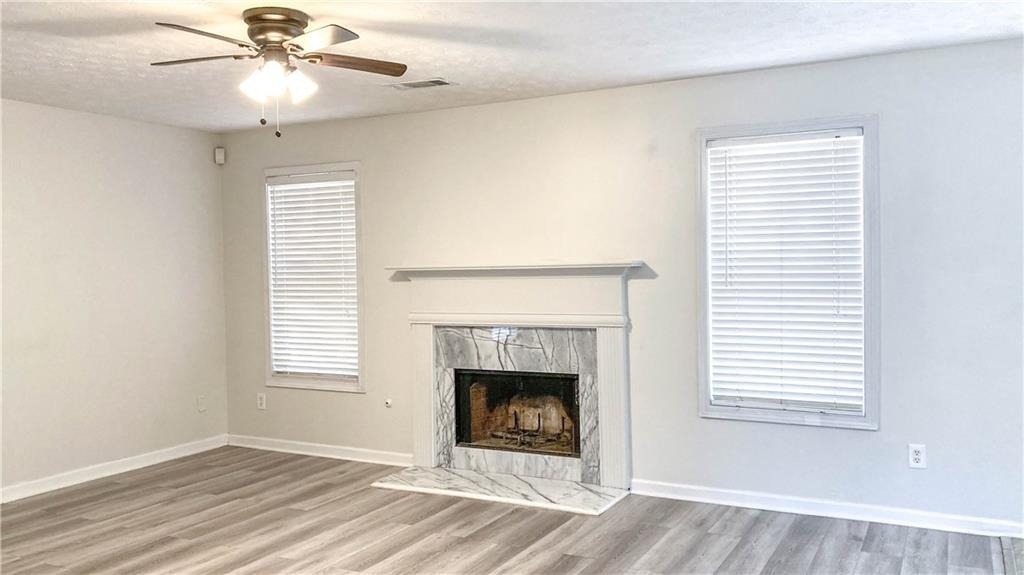 570 Sterling Pointe Court - Photo 8