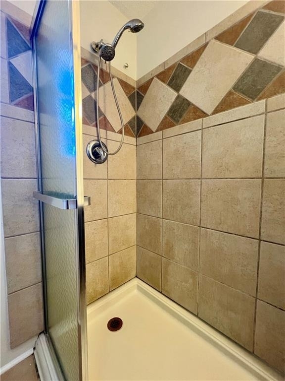 6695 Courtney Drive - Photo 16