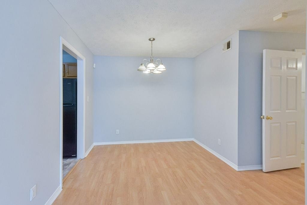 1904 Country Park Drive Se - Photo 8