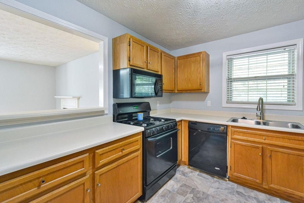 1904 Country Park Drive Se - Photo 10
