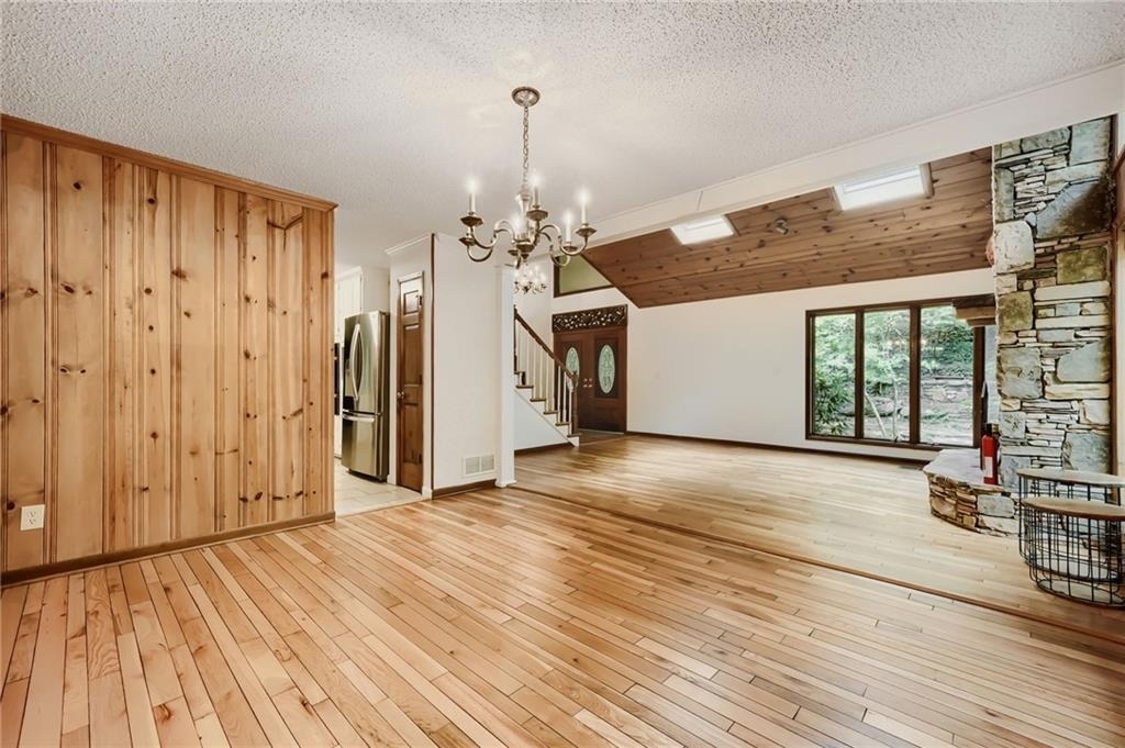 570 Idlewood Drive Nw - Photo 4