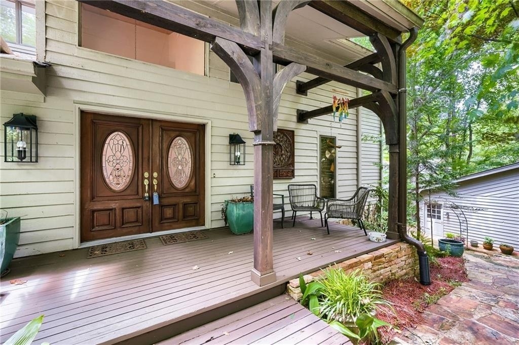570 Idlewood Drive Nw - Photo 0