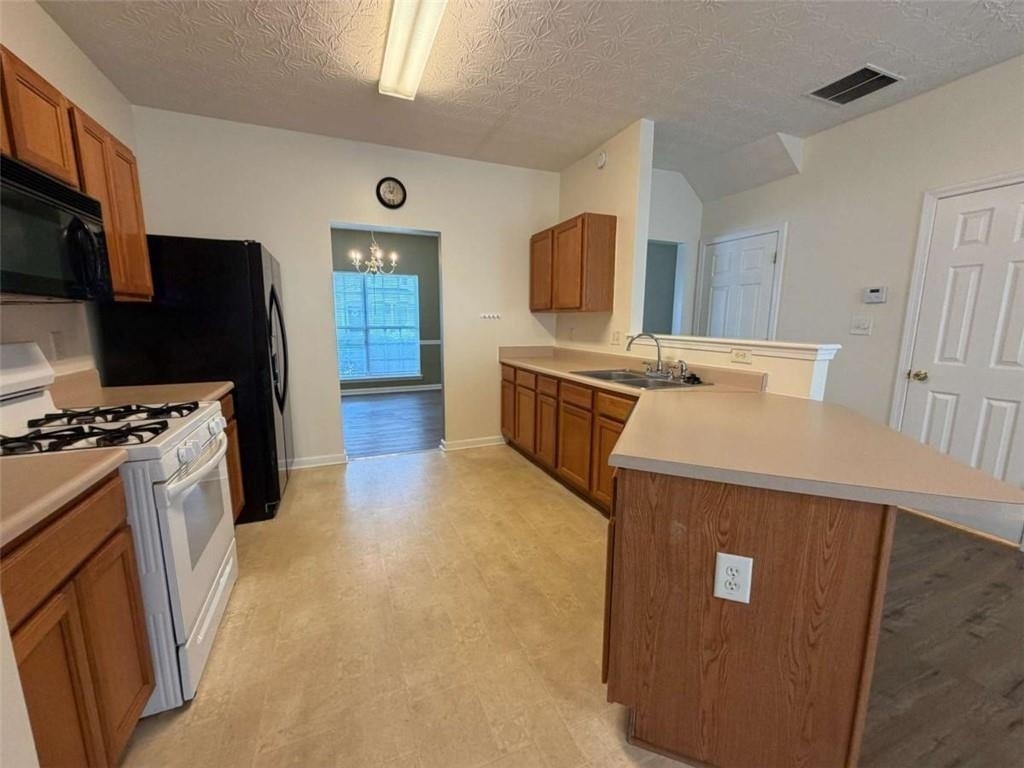 644 Kenridge Drive - Photo 5