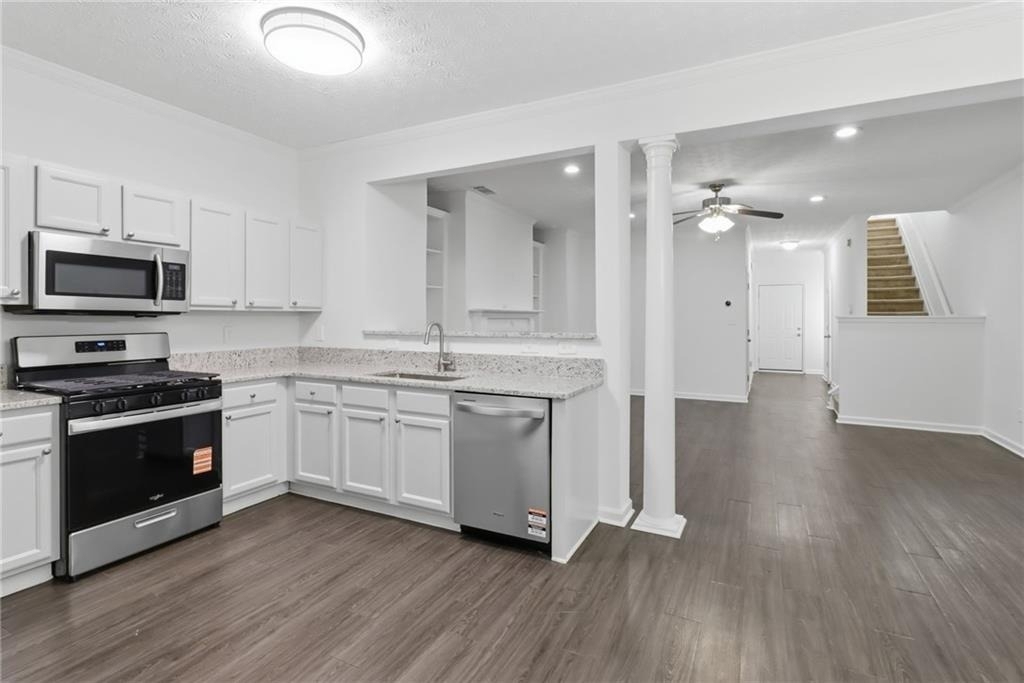 2915 Greyhawk Lane - Photo 12