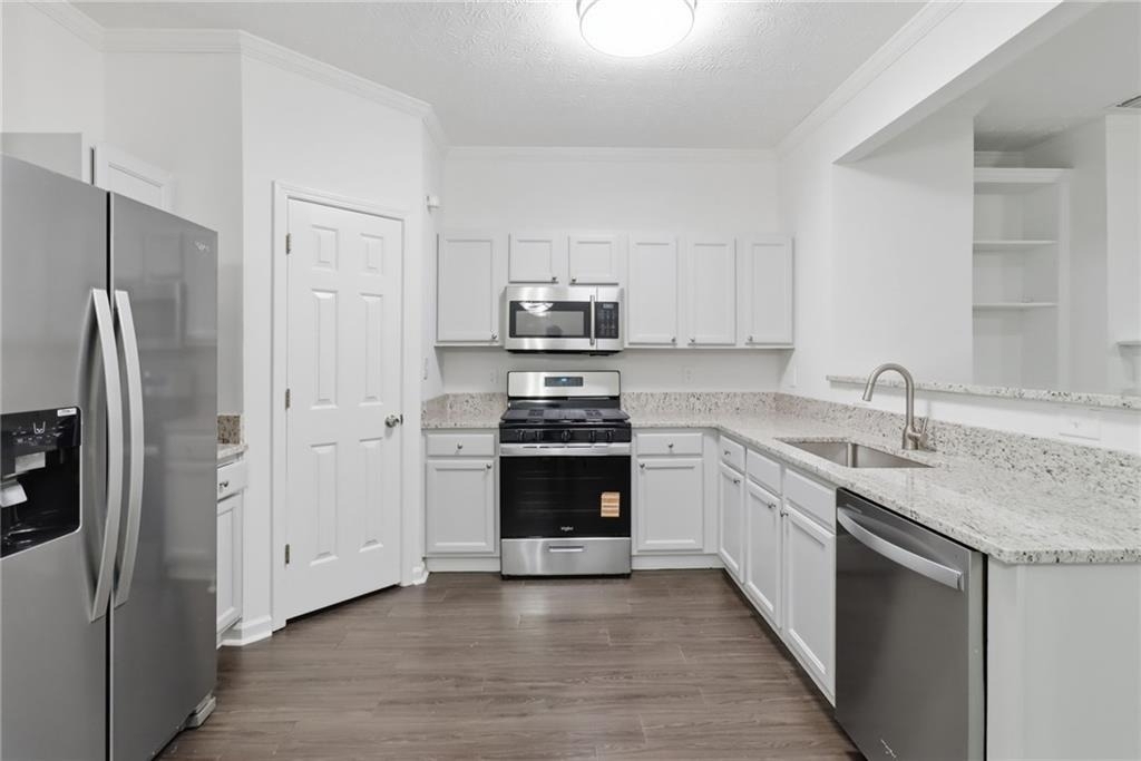 2915 Greyhawk Lane - Photo 11
