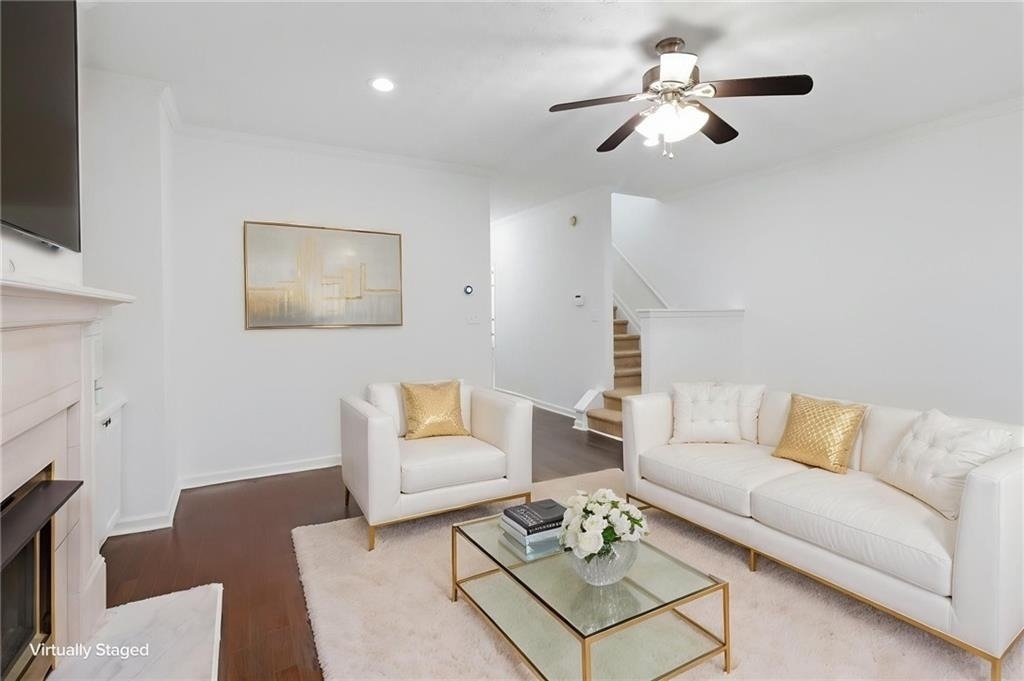 2915 Greyhawk Lane - Photo 8