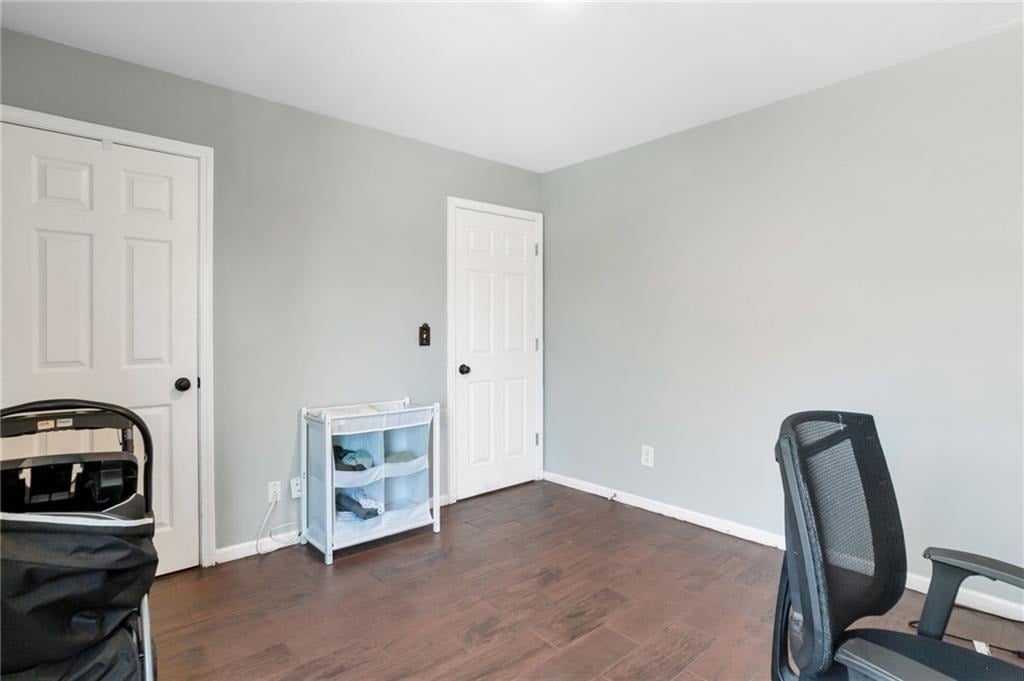 1565 Hedington Circle - Photo 21