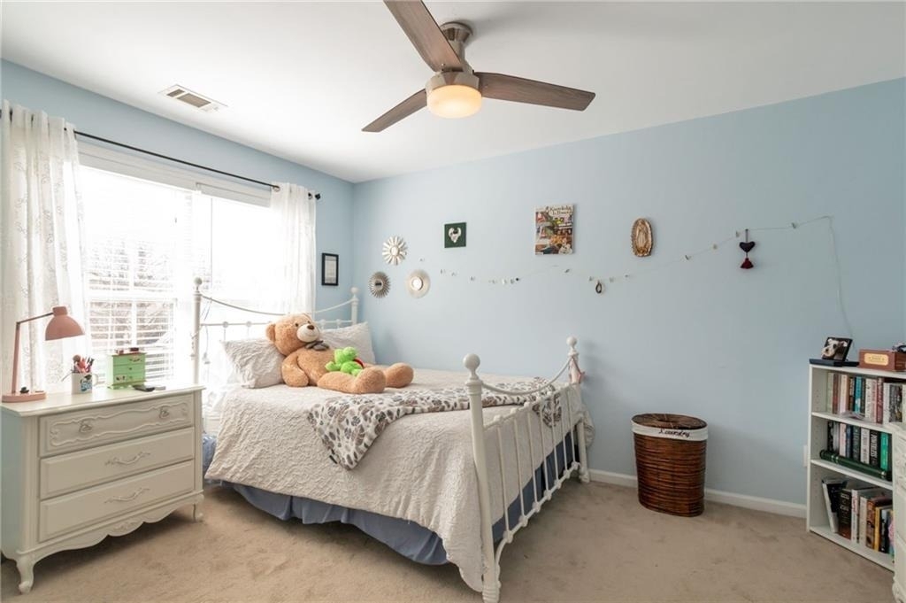 1565 Hedington Circle - Photo 15