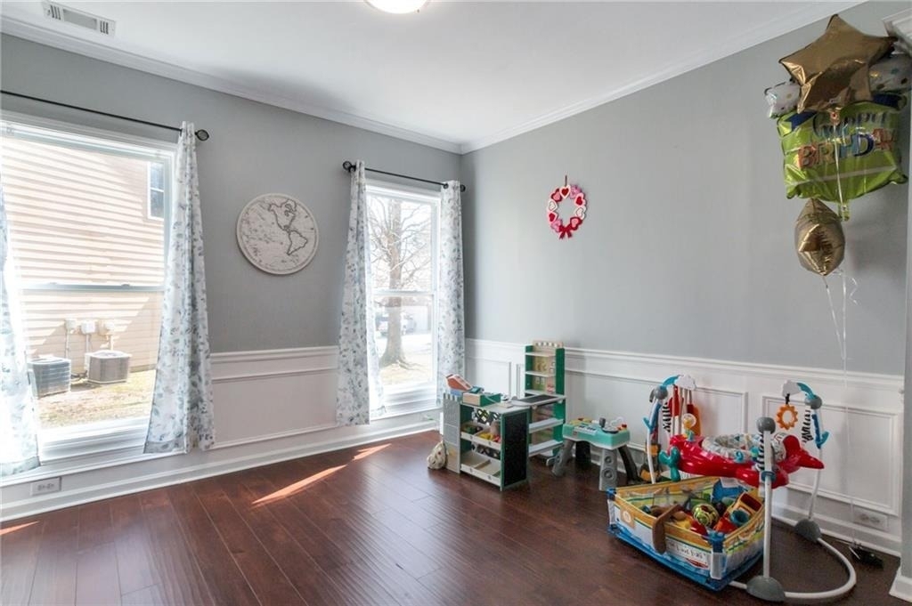 1565 Hedington Circle - Photo 23