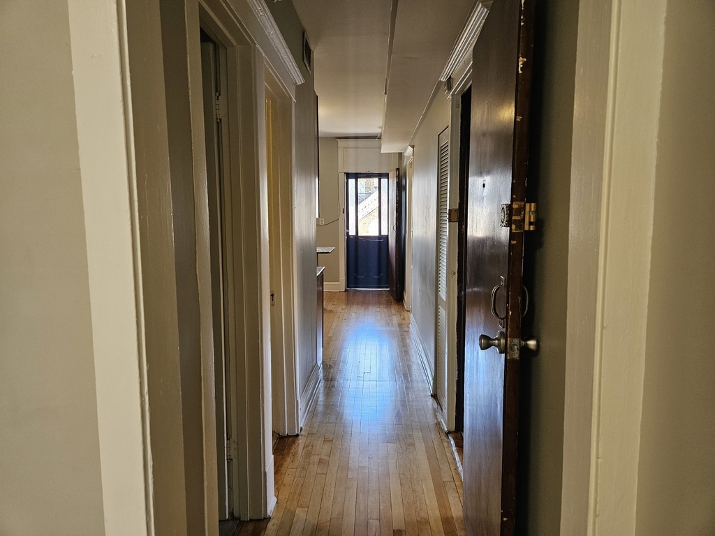 1849 W 17th Street - Photo 9