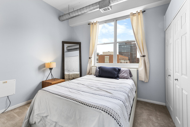 950 W Monroe Street - Photo 12