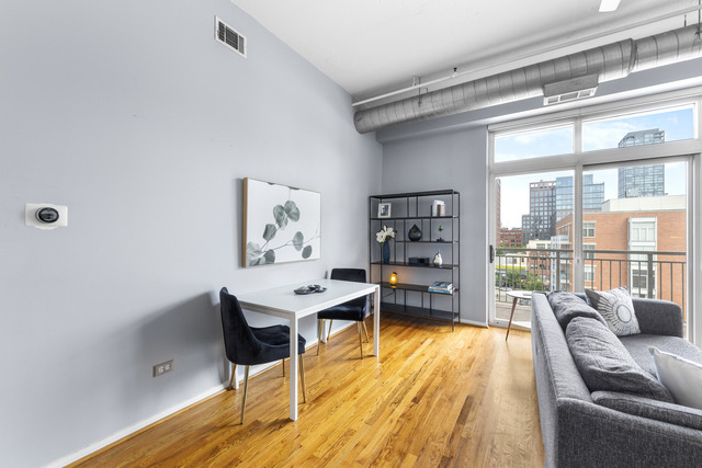 950 W Monroe Street - Photo 6