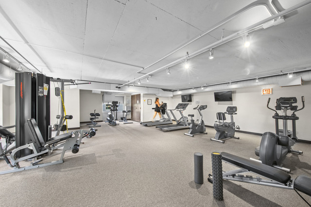 950 W Monroe Street - Photo 19