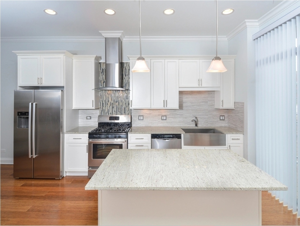 20 N Aberdeen Street - Photo 4