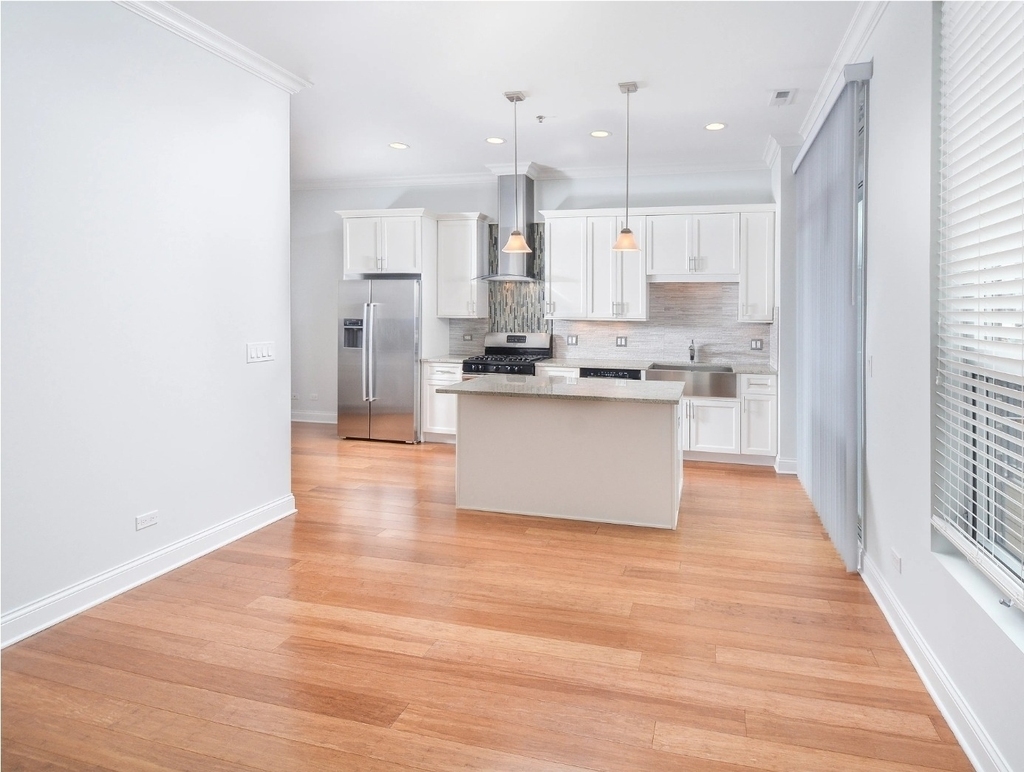 20 N Aberdeen Street - Photo 5