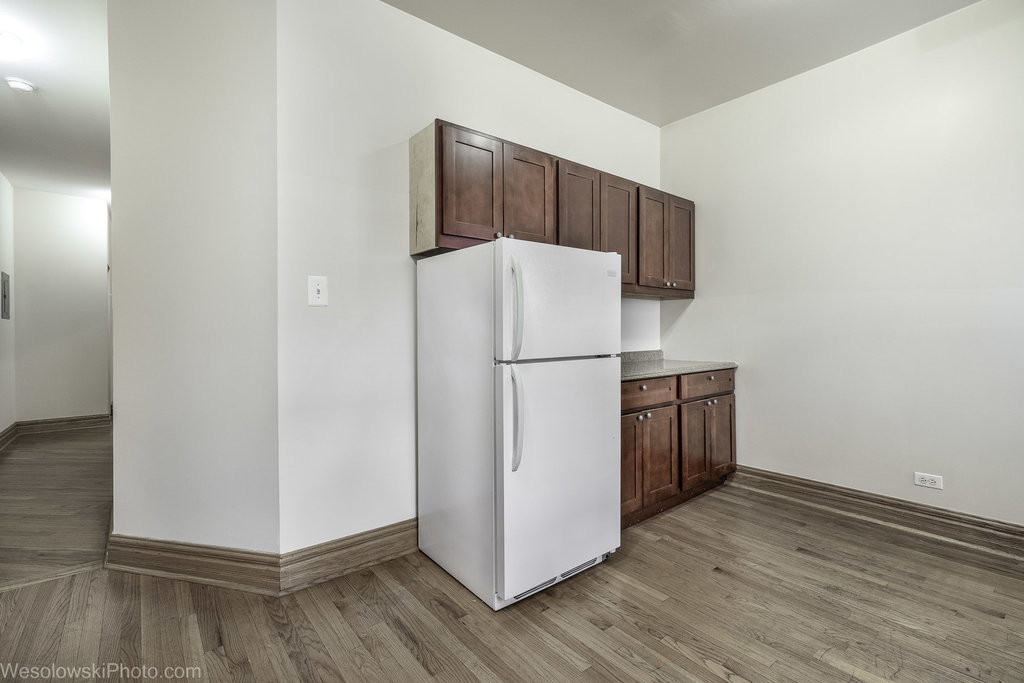 1165 E 54th Street - Photo 11