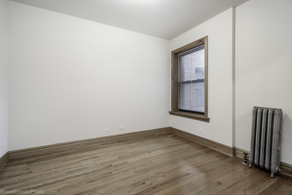 1165 E 54th Street - Photo 6