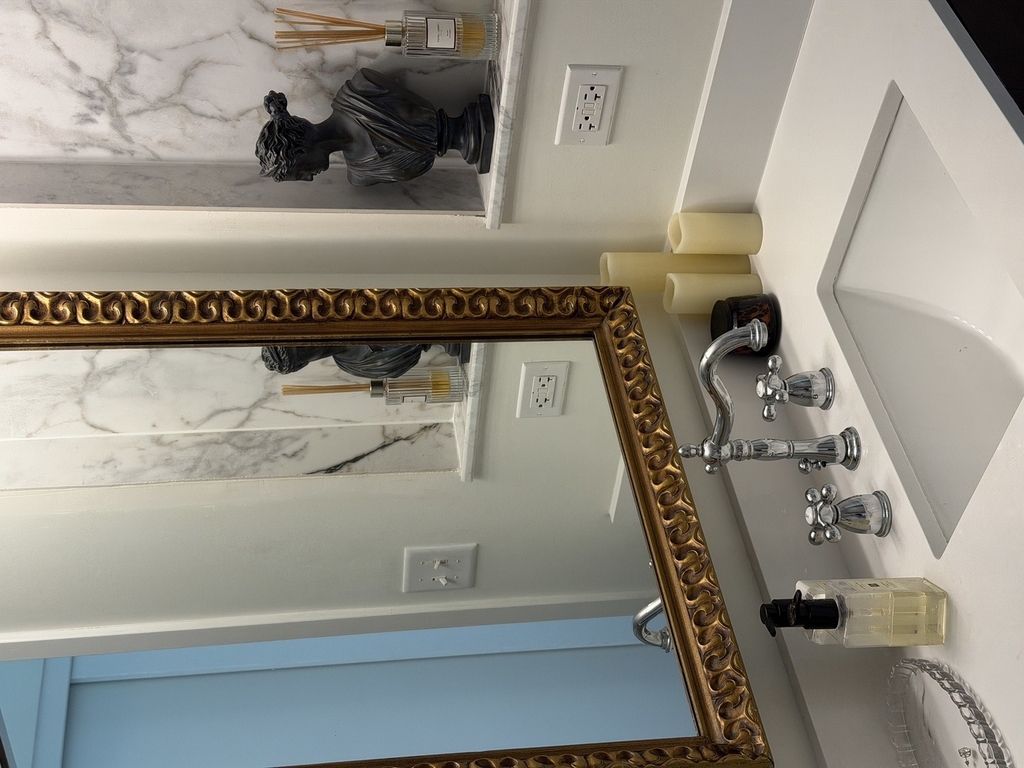 1 E 8th Street - Photo 26