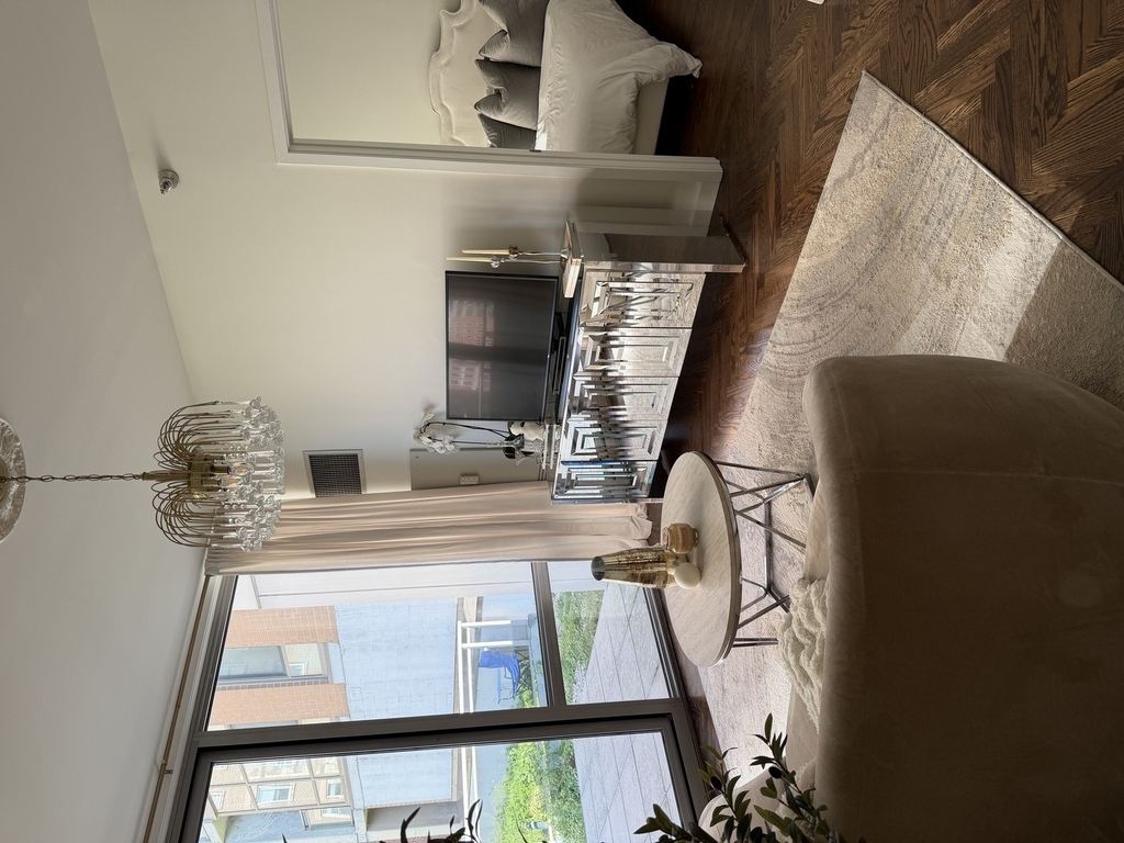 1 E 8th Street - Photo 24