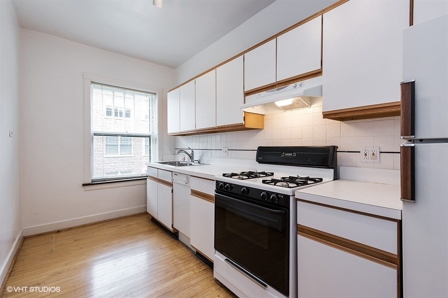 545 Hinman Avenue - Photo 4