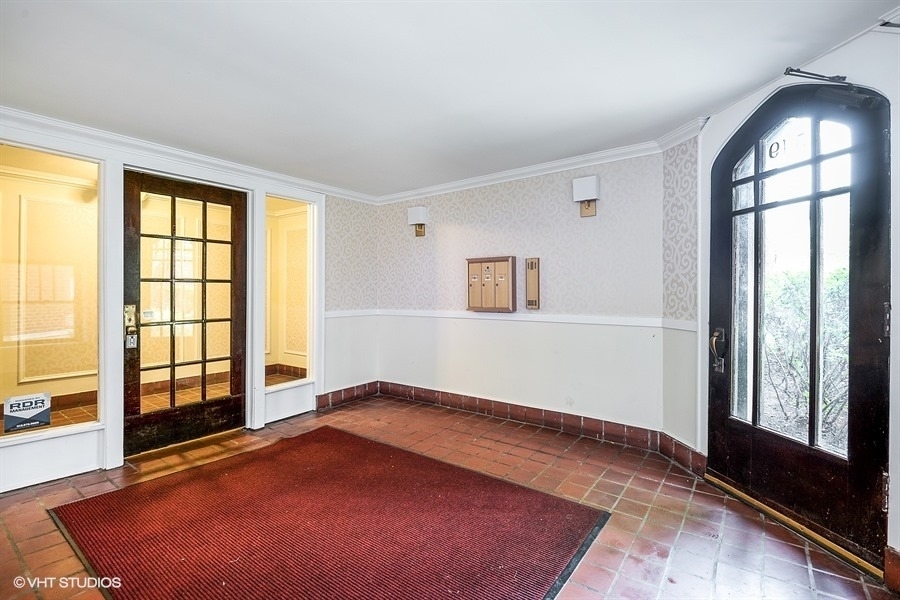 545 Hinman Avenue - Photo 9