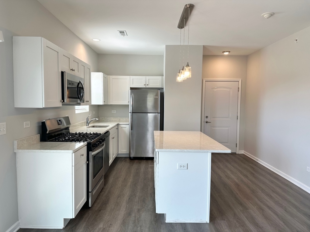 855 E Main Street - Photo 2