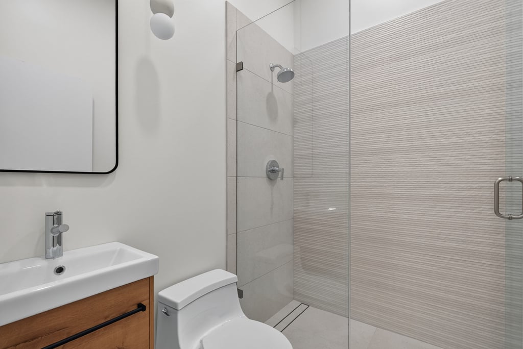 2132 W Potomac Avenue - Photo 17