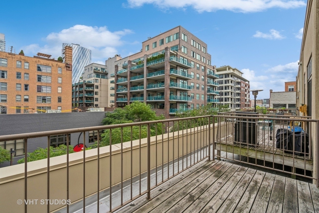 14 N Sangamon Street - Photo 10