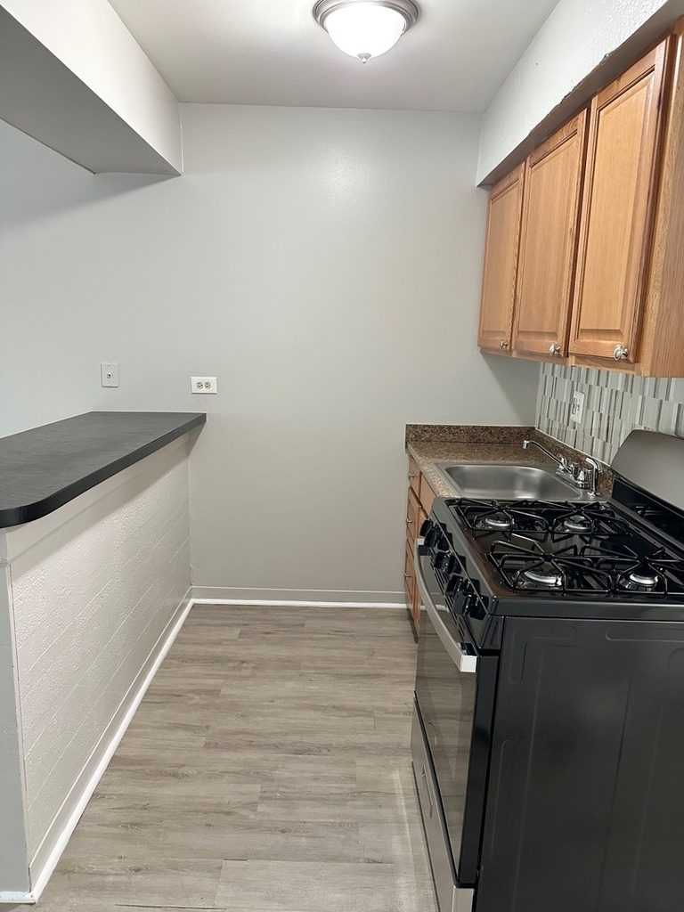 1940 Mark Avenue - Photo 4