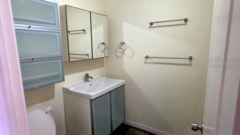 1417 Lake Avenue - Photo 9
