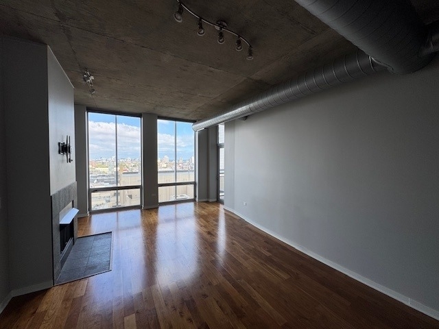 700 N Larrabee Street - Photo 8