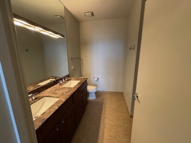 700 N Larrabee Street - Photo 22