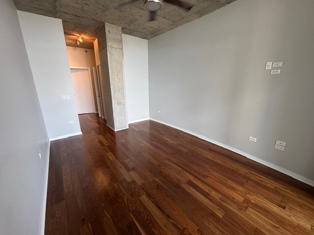 700 N Larrabee Street - Photo 15