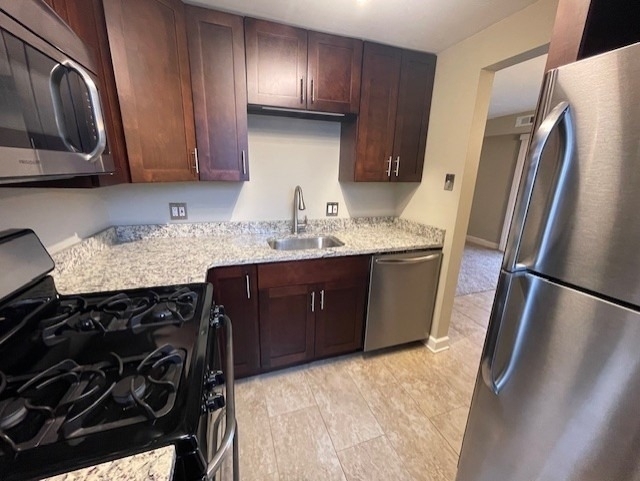 1460 Fairlane Drive - Photo 6