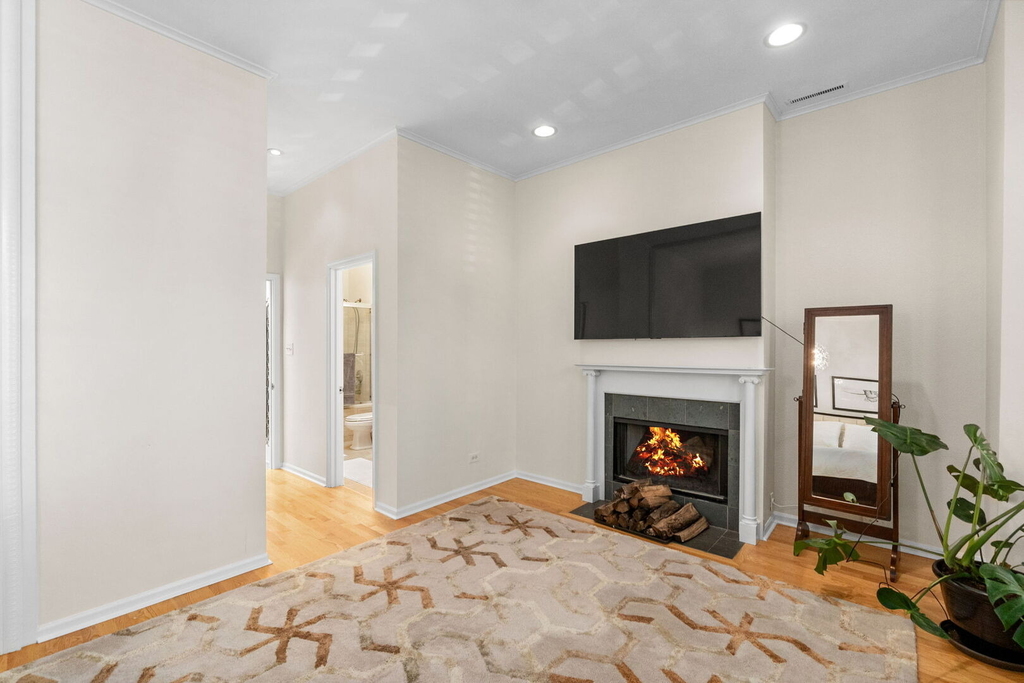 2112 N Dayton Street - Photo 20