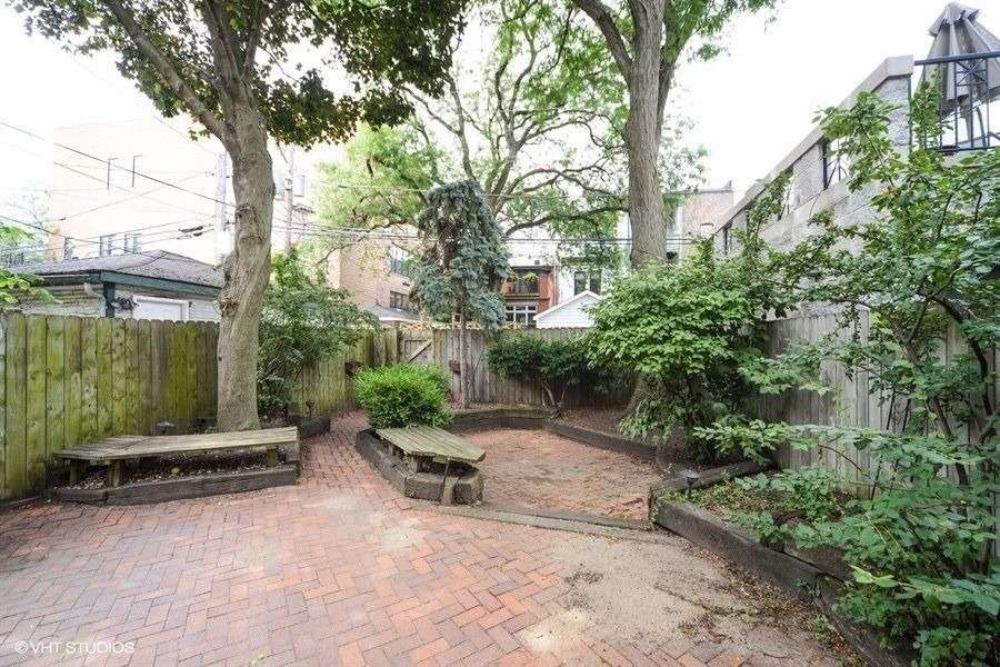 2112 N Dayton Street - Photo 29
