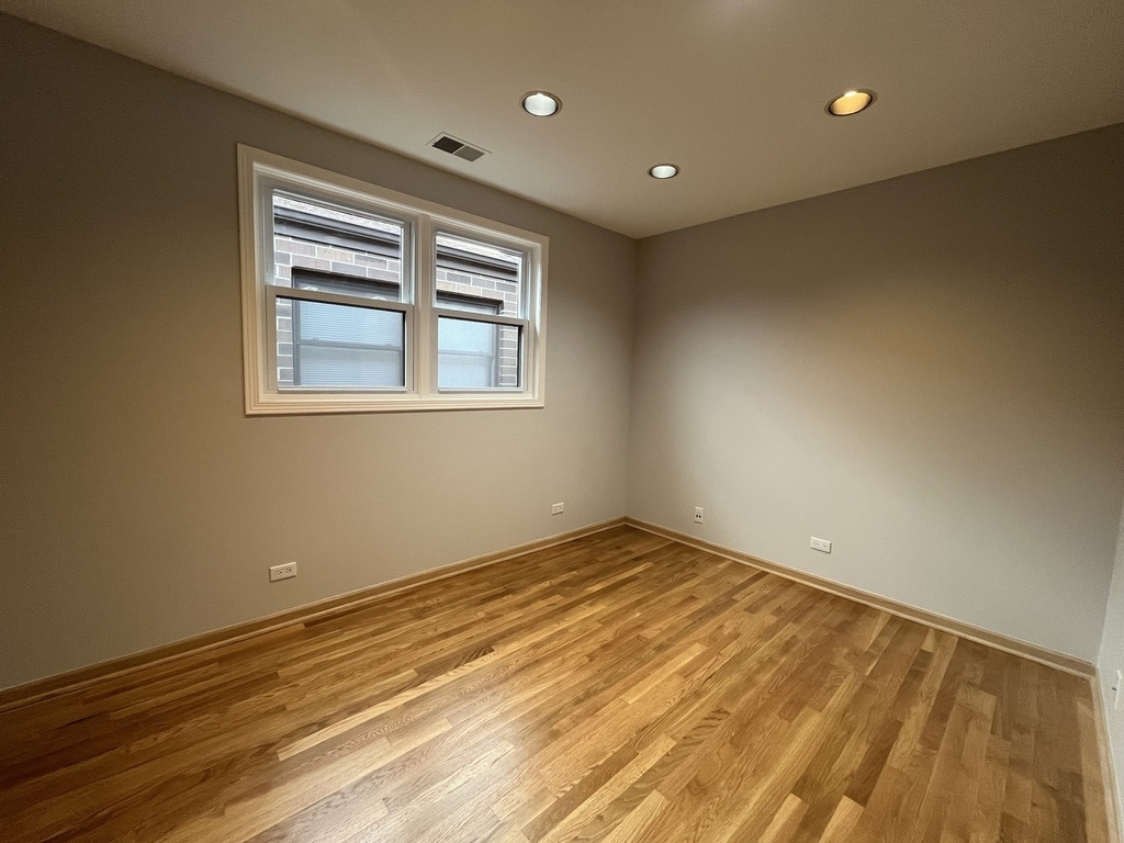 449 W 37th Street - Photo 16