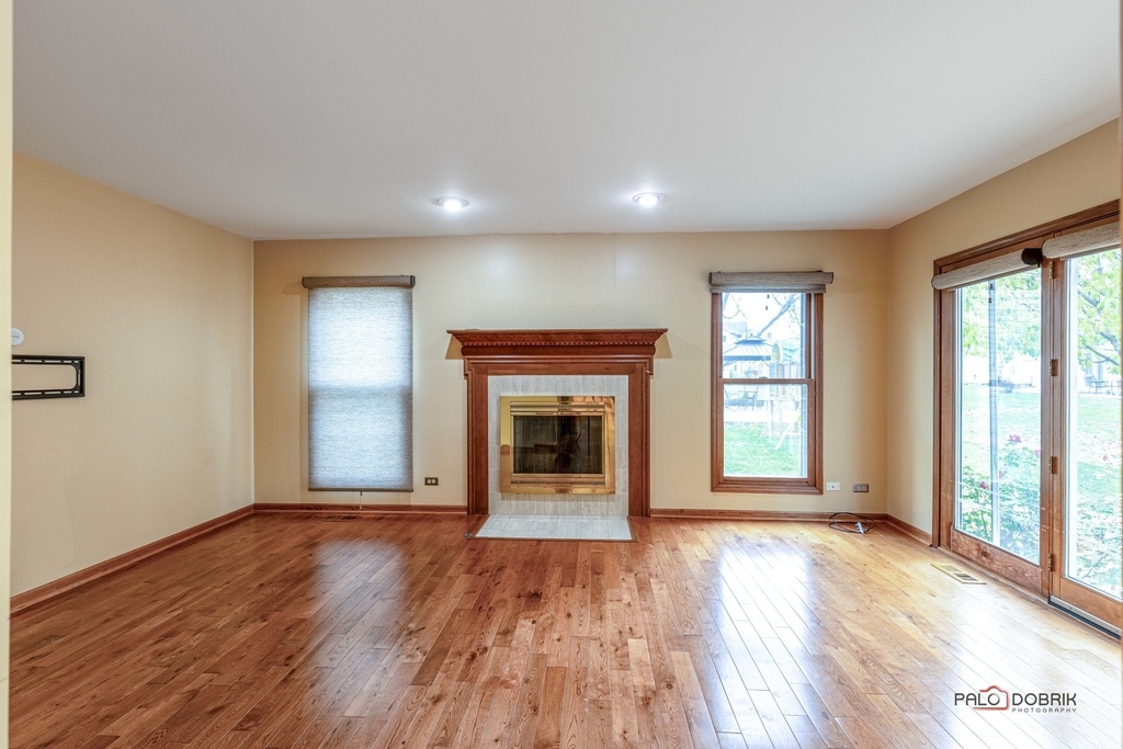 1551 Crowfoot Circle N - Photo 16