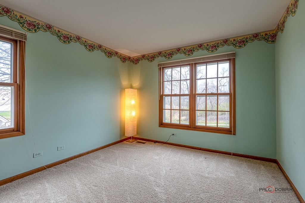 1551 Crowfoot Circle N - Photo 26