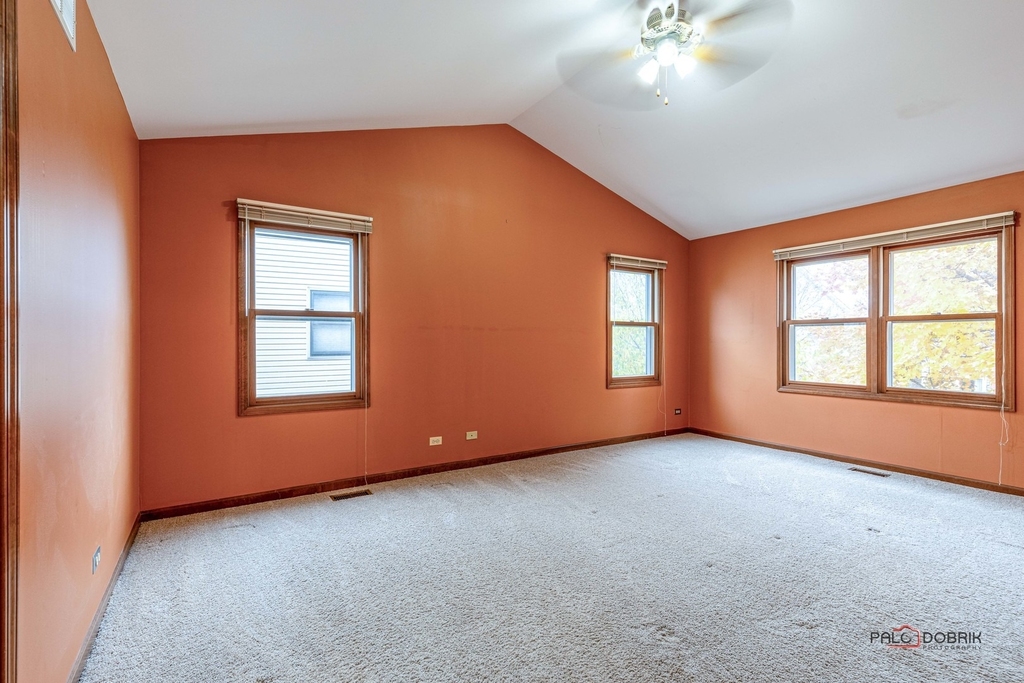 1551 Crowfoot Circle N - Photo 20